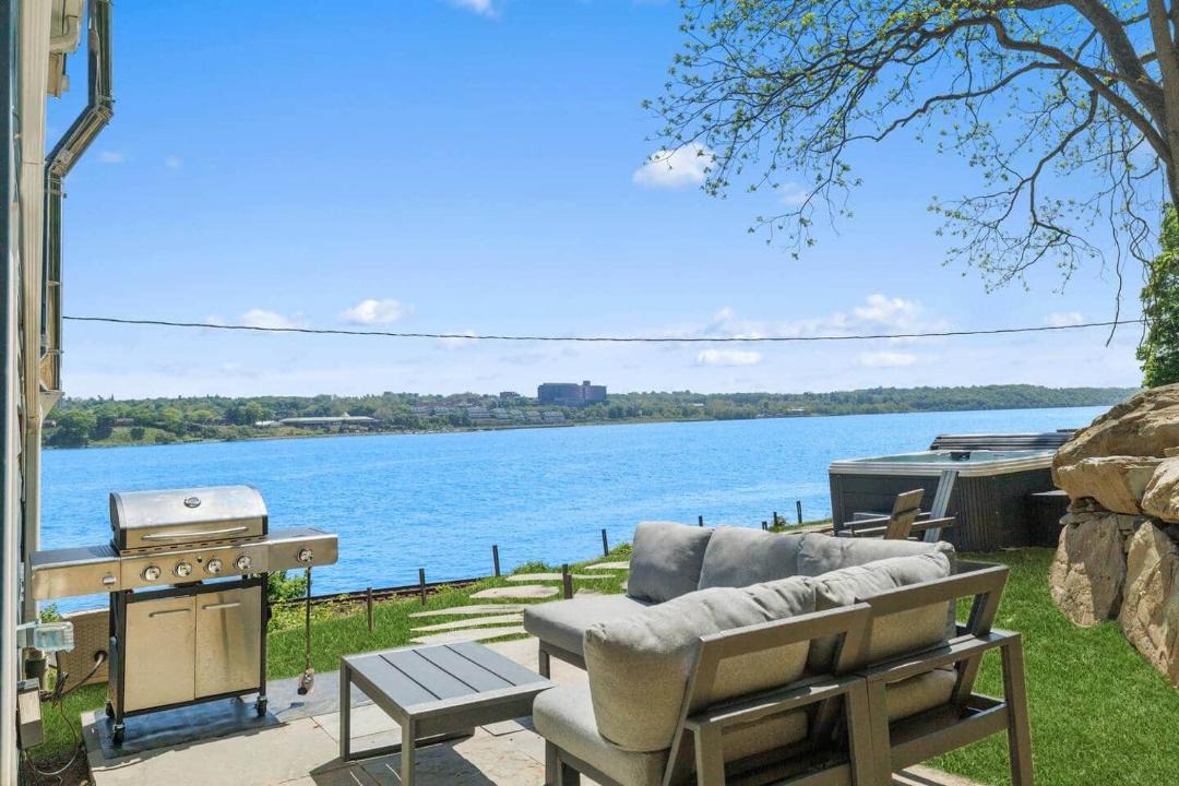 Photo of Patio Balcony in Poughkeepsie