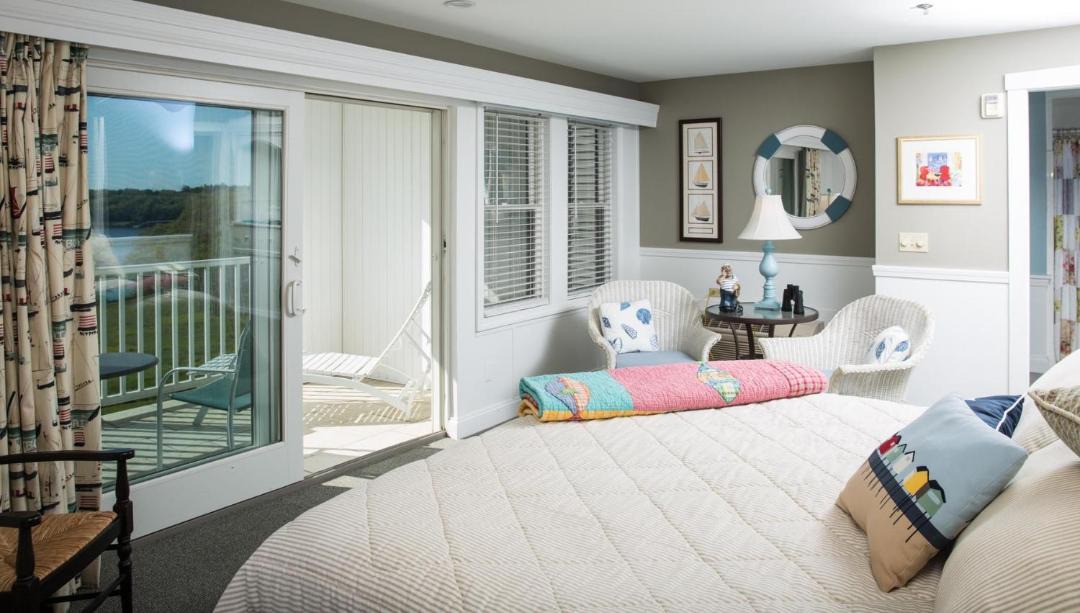 Photo of Bedroom in Glen Cove