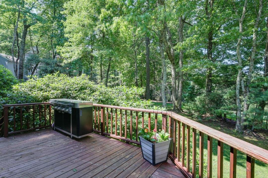 Photo of Patio Balcony in Roaring Gap