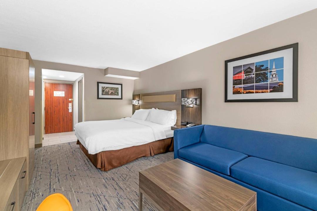 Photo of Bedroom in Keene