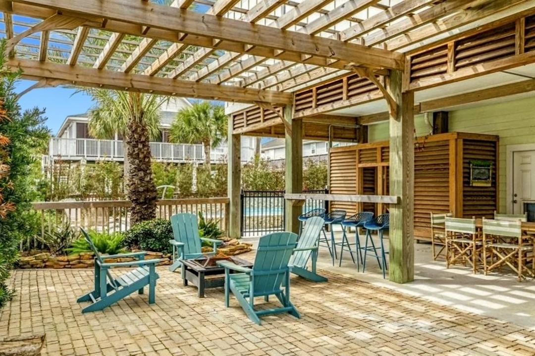 Photo of Patio Balcony in Pirates Beach