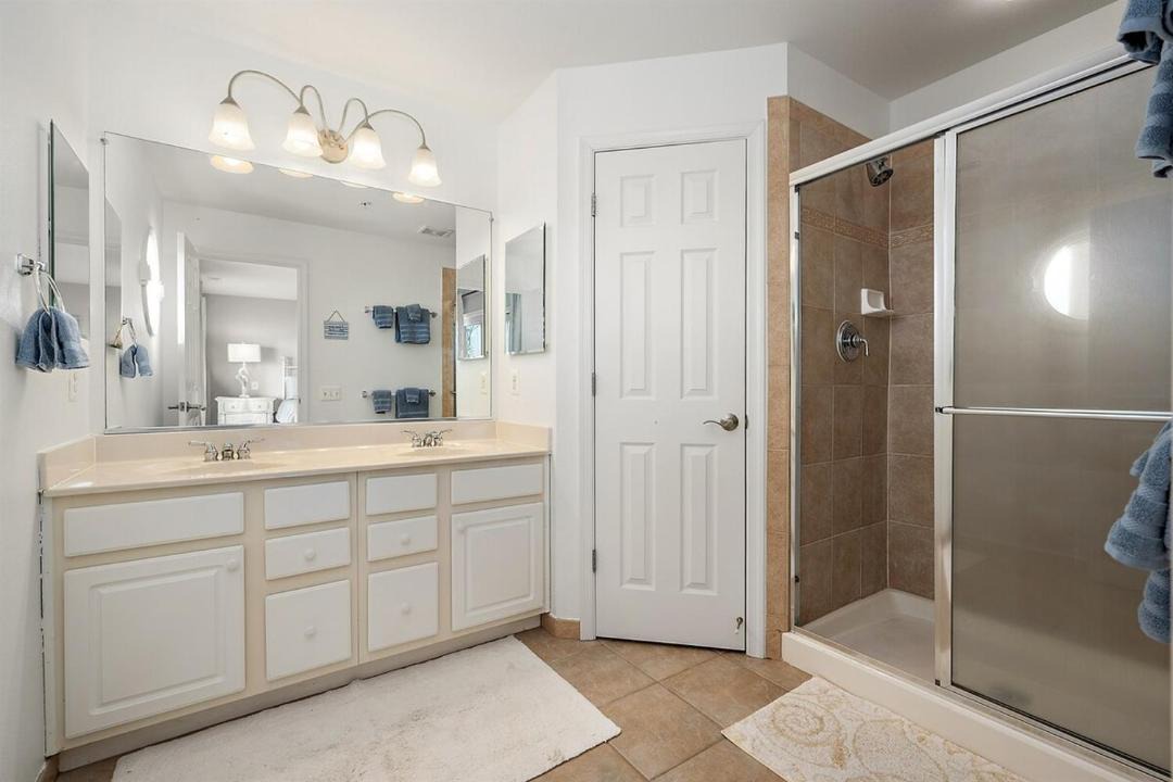 Photo of Bathroom in Bethany Beach