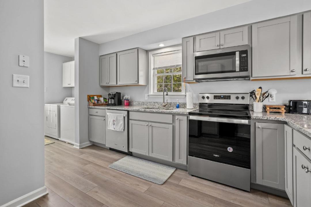 Photo of Kitchen in Captain's Cove