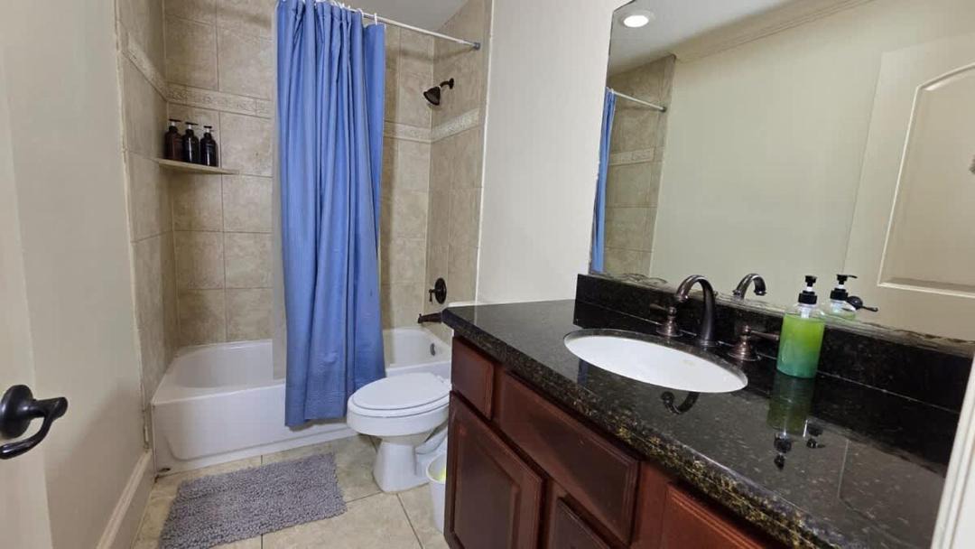 Photo of Bathroom in Woodlake - Briar Meadow