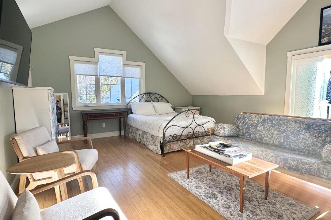 Photo of Bedroom in Town Hill
