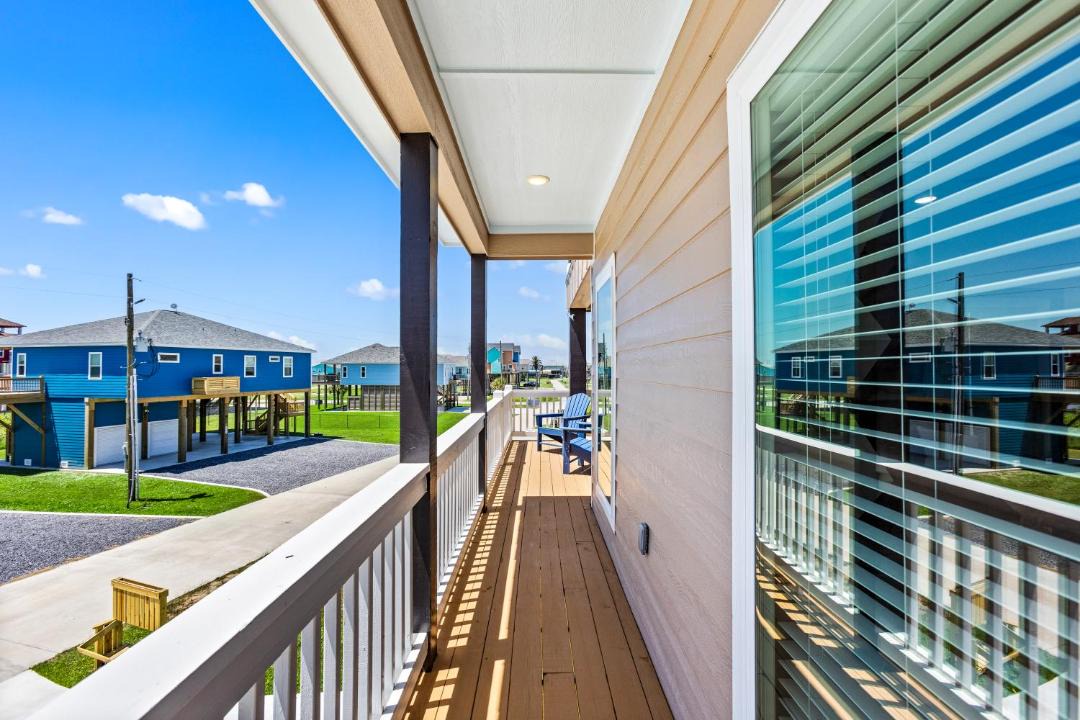 Photo of Patio Balcony in Crystal Beach