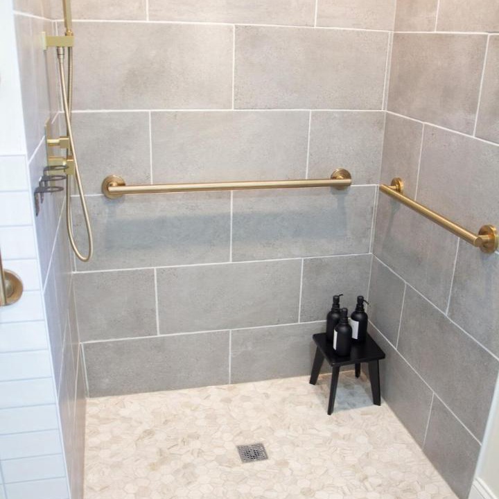 Photo of Bathroom in Niagara Falls