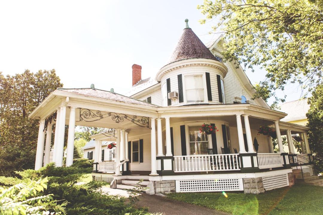 Photo of Others in Middlebury