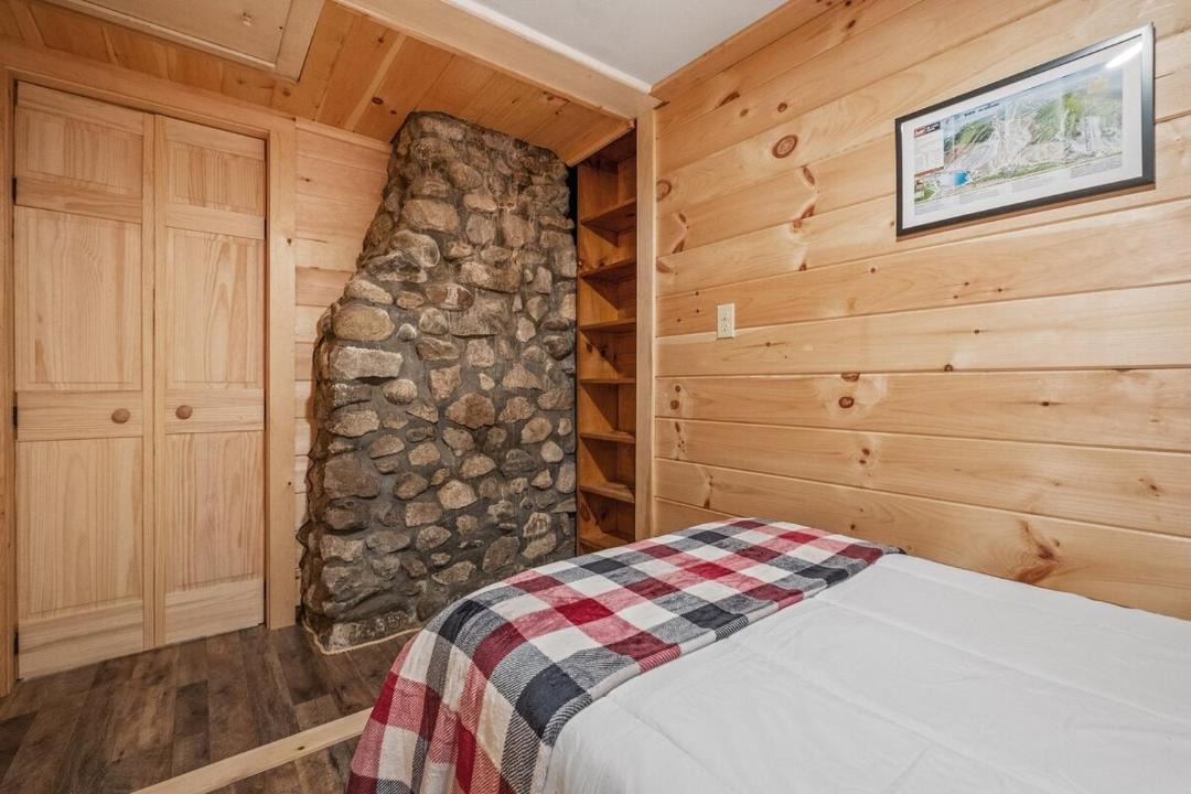 Photo of Bedroom in Bethlehem