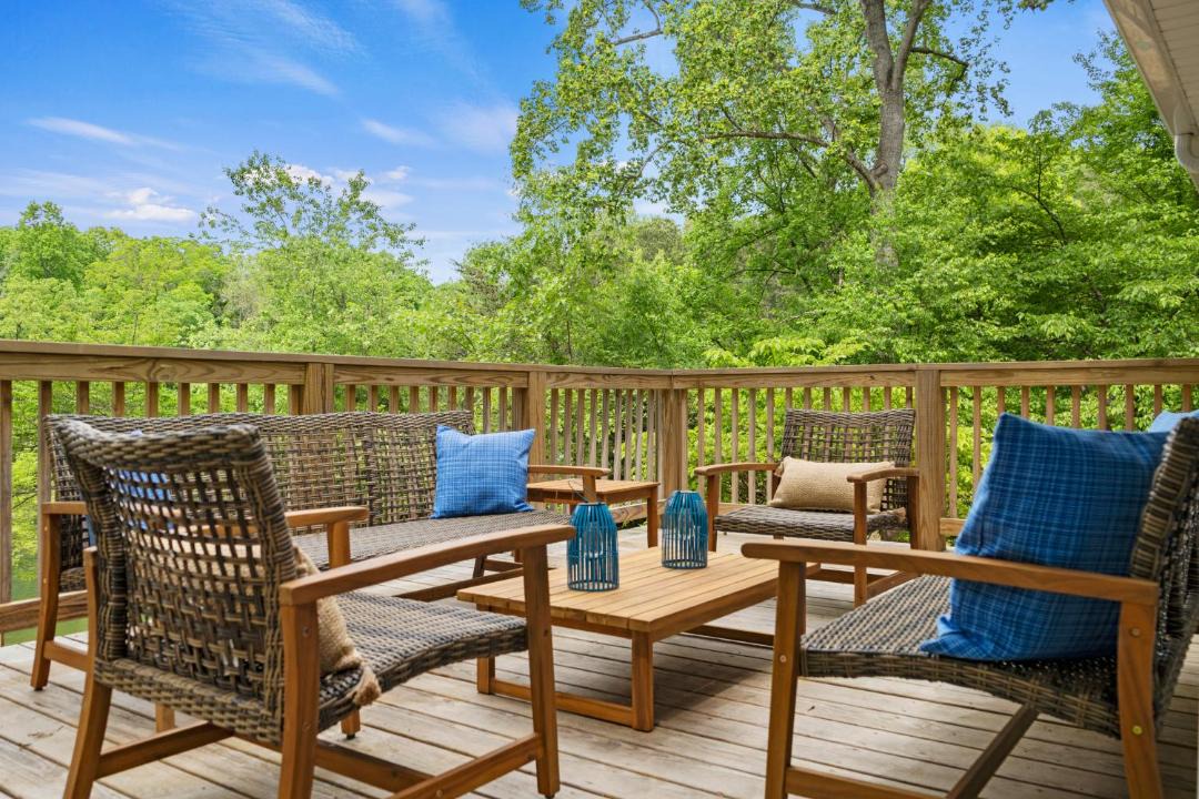 Photo of Patio Balcony in Barium Springs