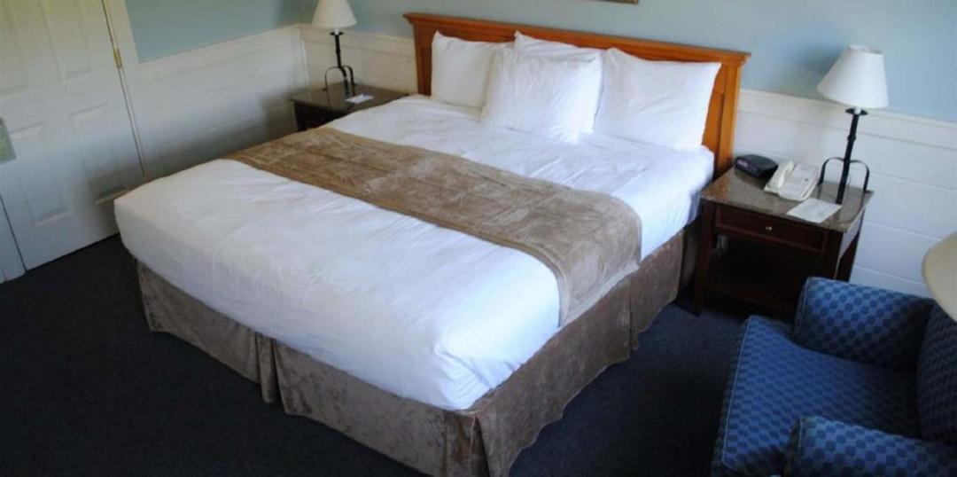 Photo of Bedroom in Sebasco Estates