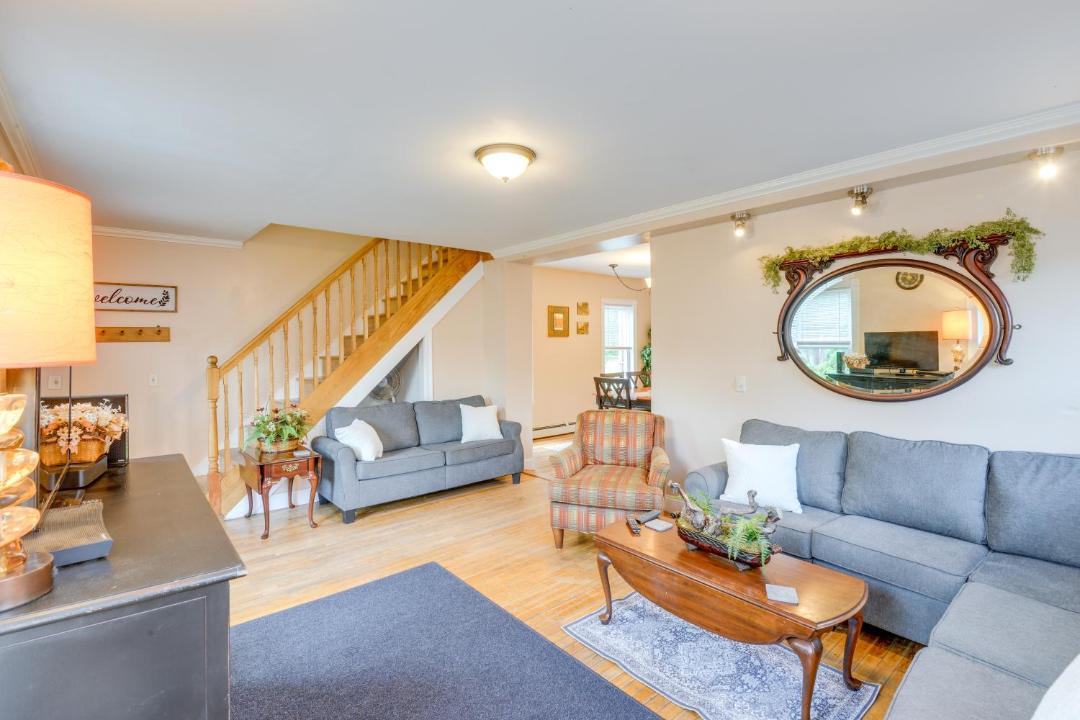 Photo of Livingroom in Claremont