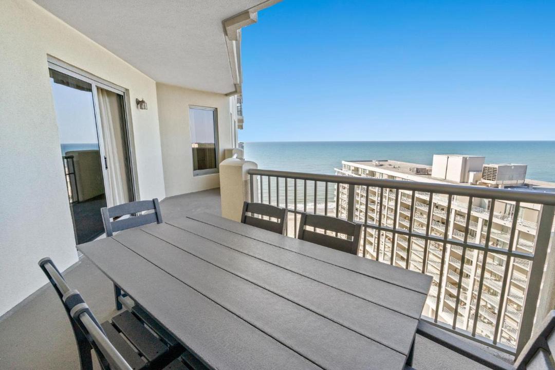 Photo of Patio Balcony in Arcadian Shores