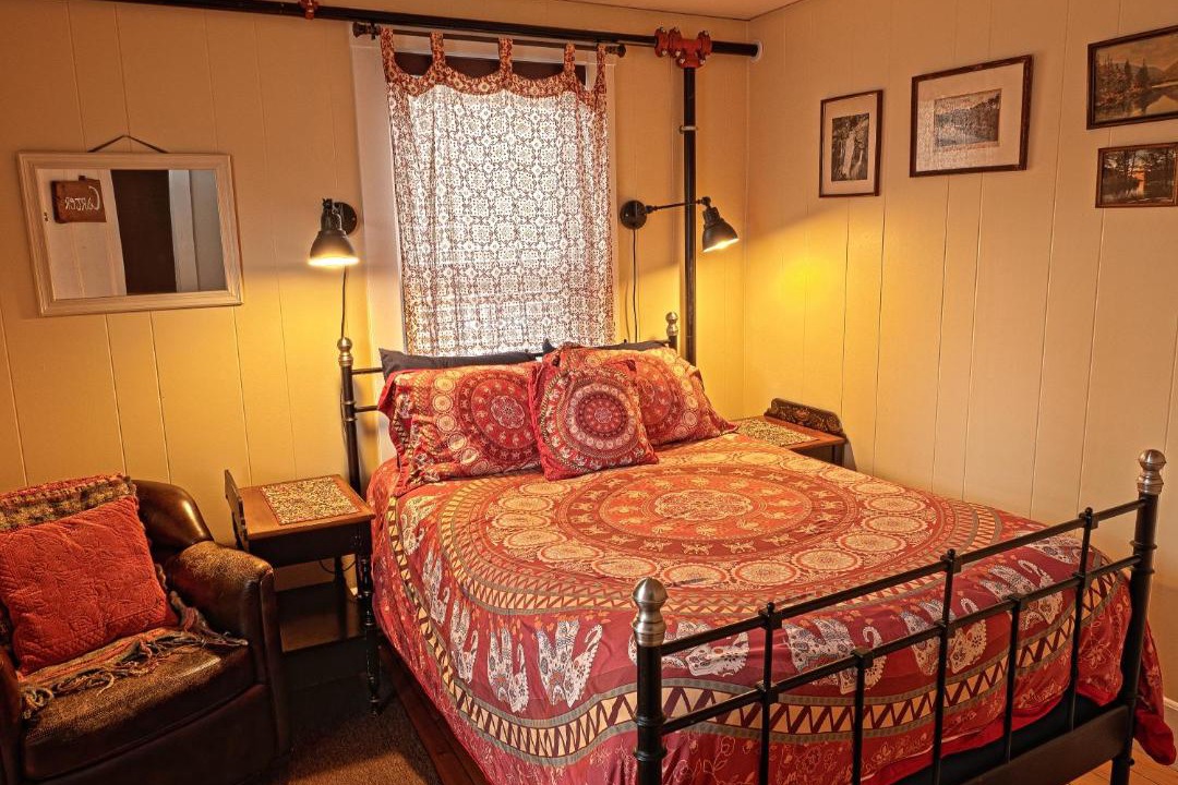 Photo of Bedroom in North Woodstock