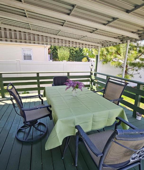 Photo of Patio Balcony in Hicksville
