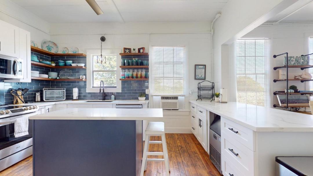 Photo of Kitchen in Galveston