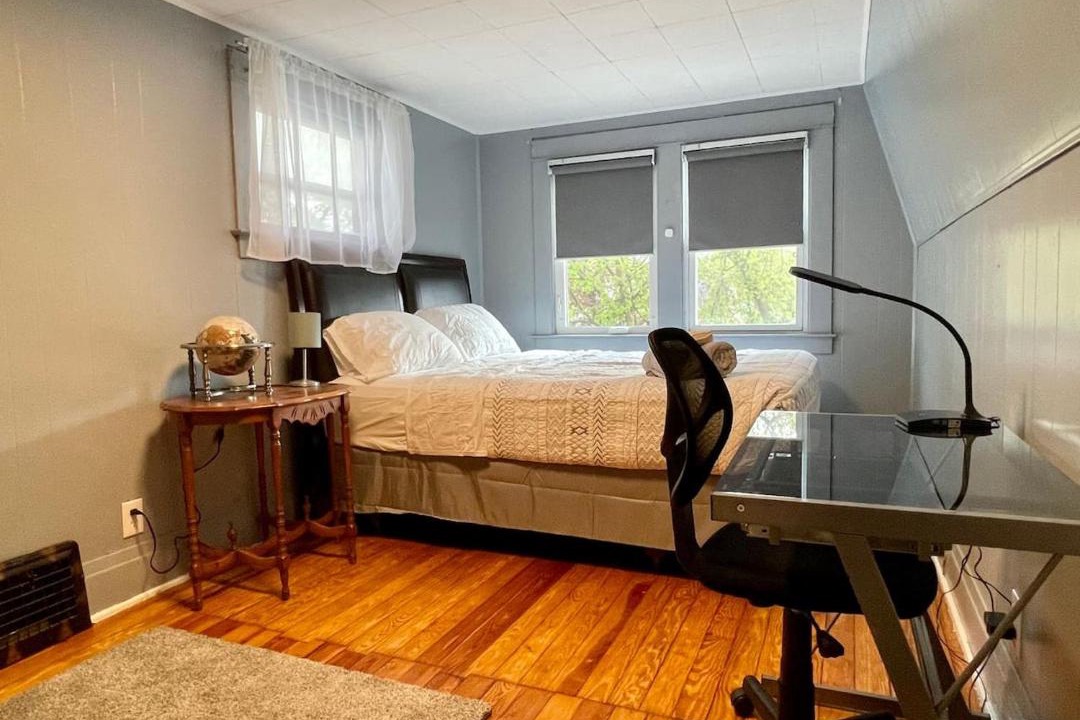 Photo of Bedroom in Niagara Falls