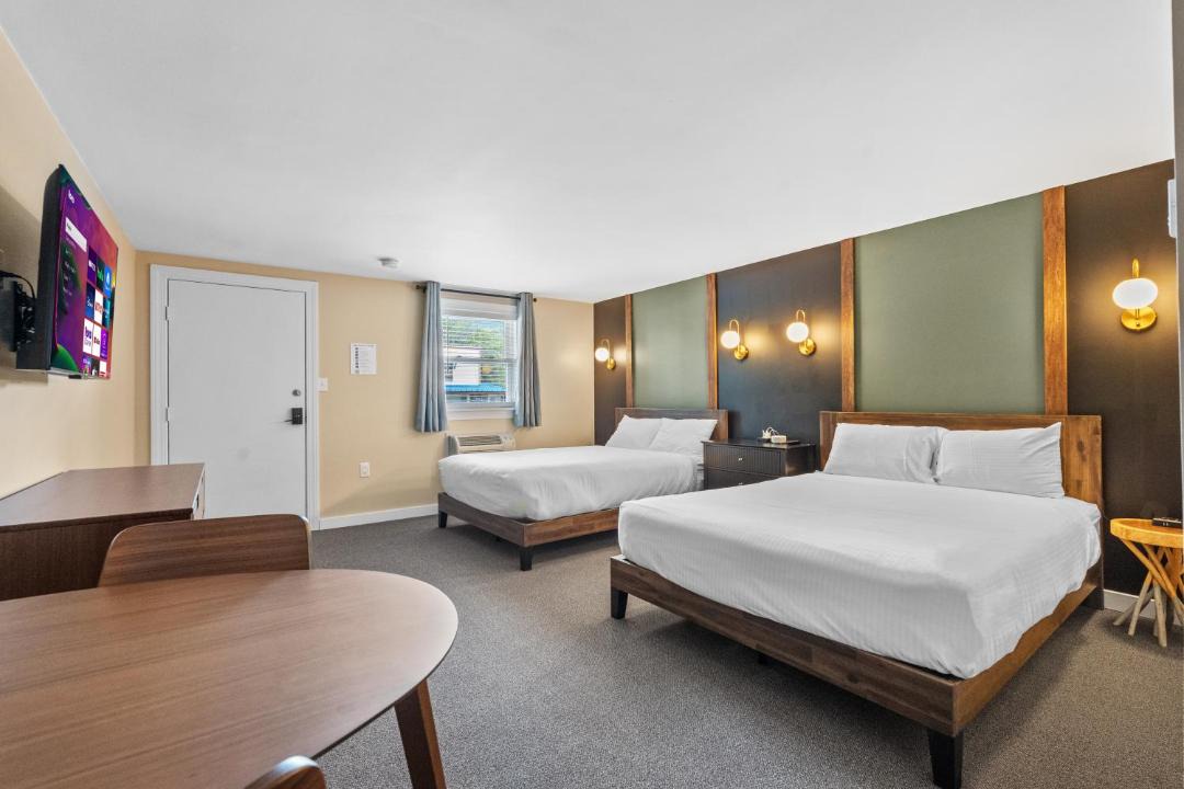 Photo of Bedroom in North Woodstock