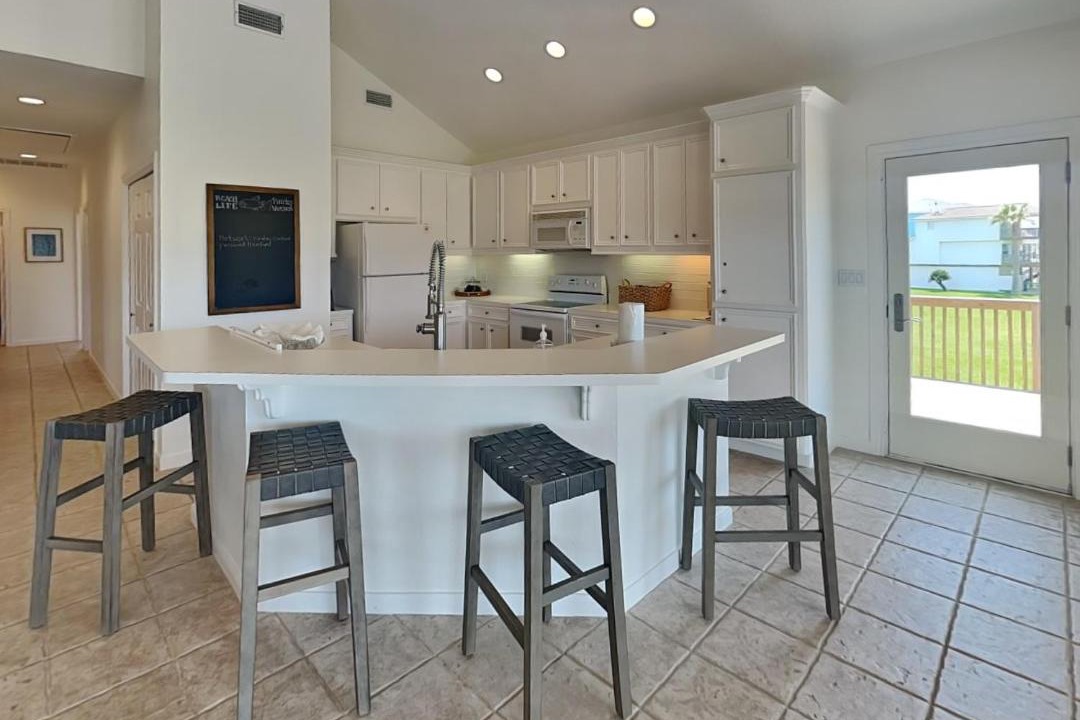 Photo of Kitchen in Pirates Beach