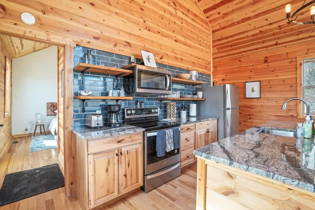 Photo of Kitchen in McArthur