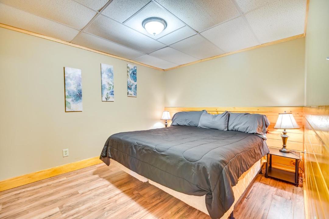Photo of Bedroom in Pittsburg