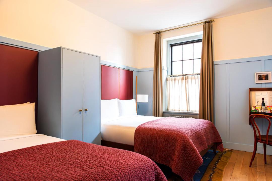Photo of Bedroom in Kingston Stockade District