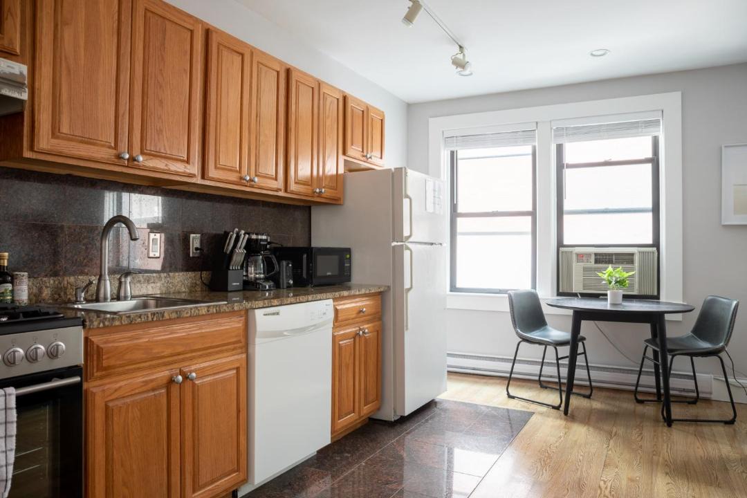 Photo of Kitchen in Theatre District