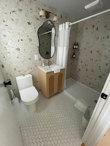 Photo of Bathroom in Williamstown