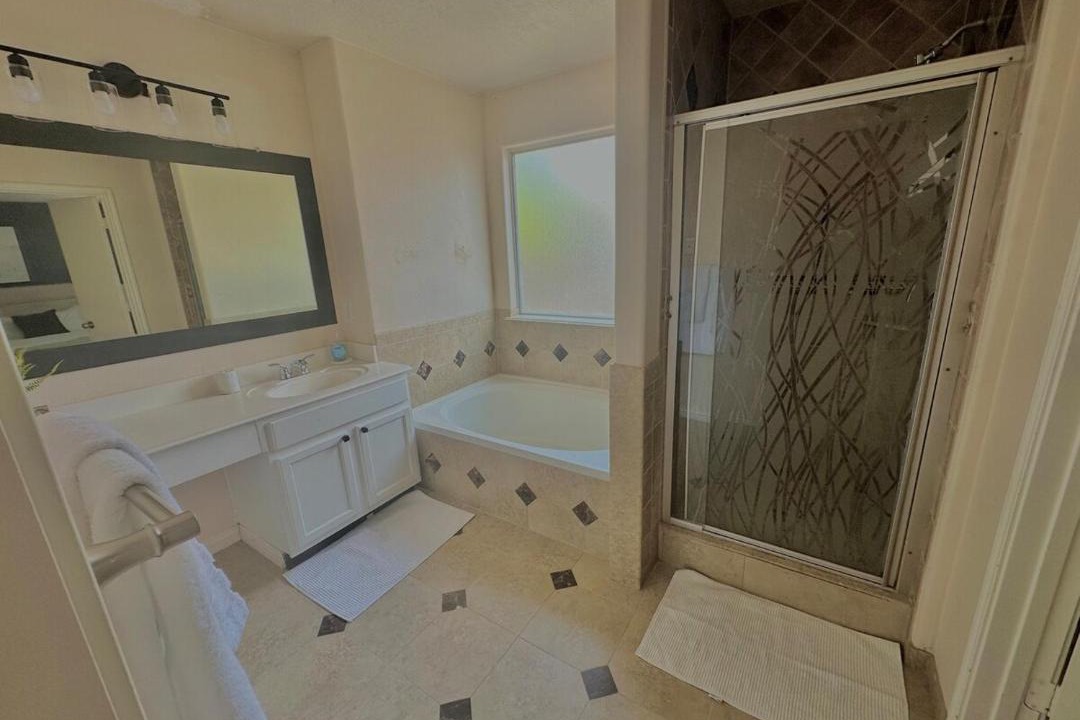 Photo of Bathroom in Southbelt/Ellington