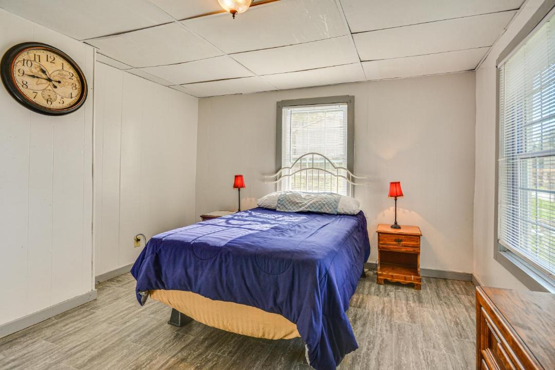 Photo of Bedroom in Fieldale