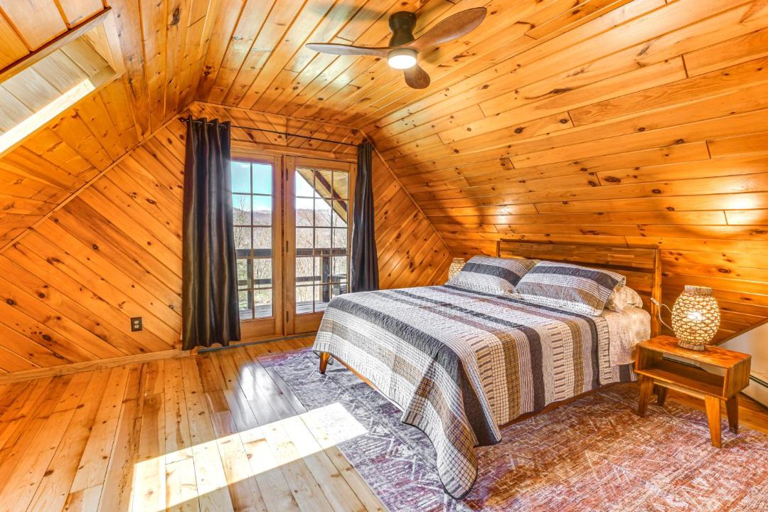 Photo of Bedroom in Deposit