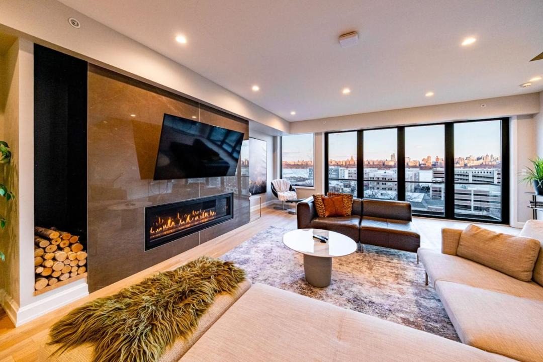 Photo of Livingroom in North Bergen