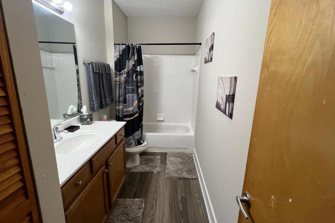 Photo of Bathroom in Castleberry Hill