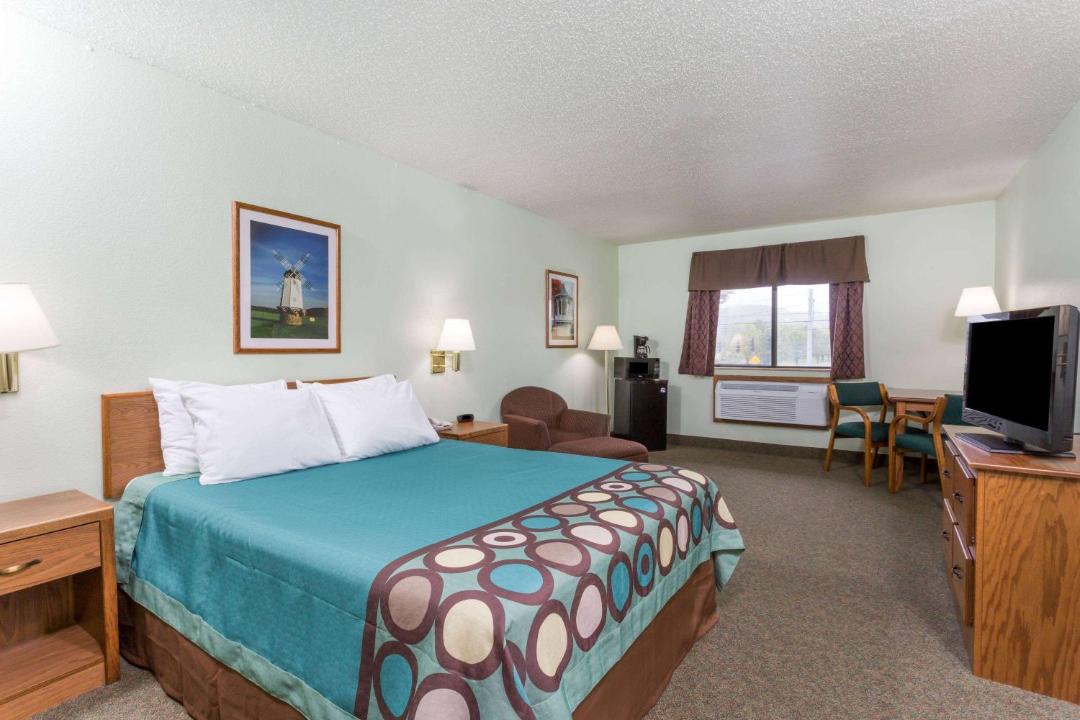 Photo of Bedroom in Gallipolis Ferry