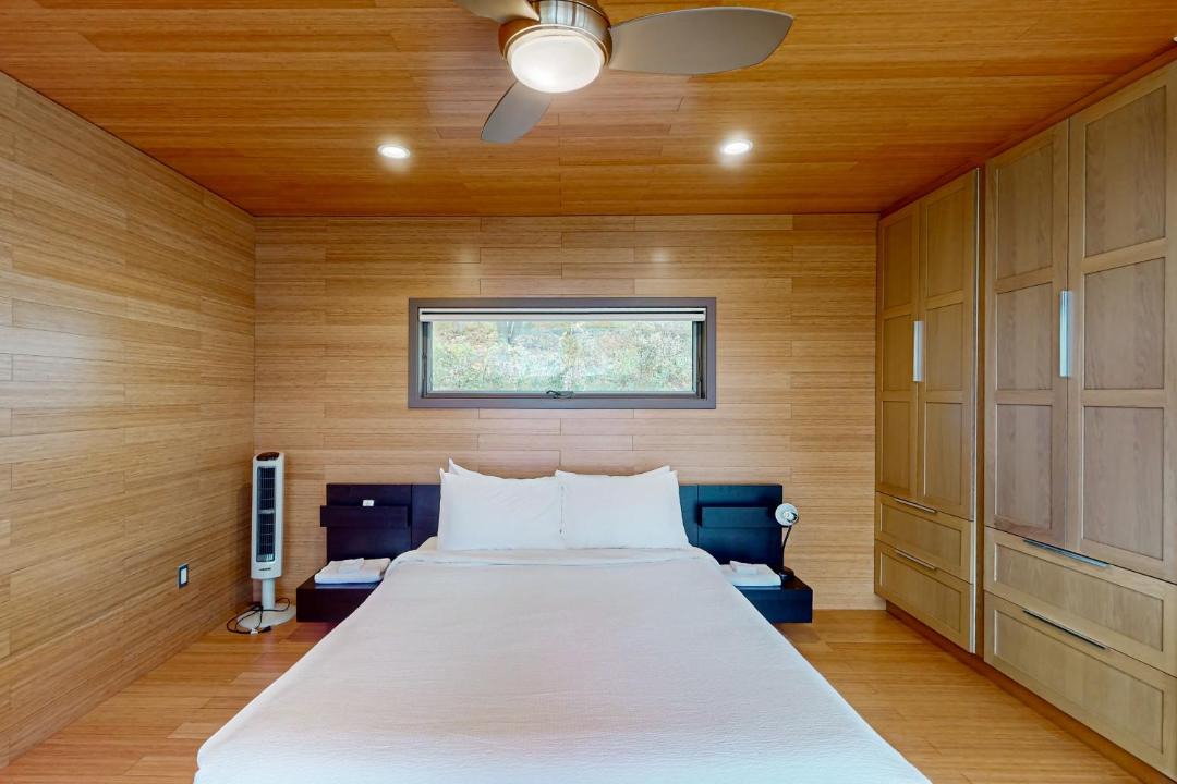 Photo of Bedroom in Valois