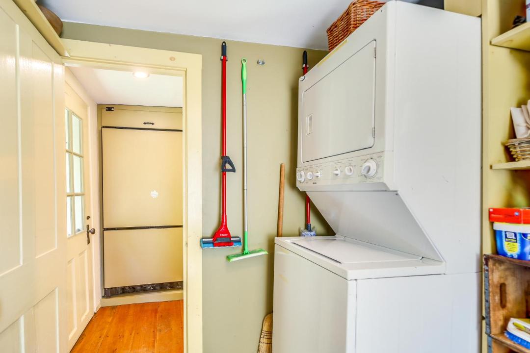 Photo of Kitchen in Warren