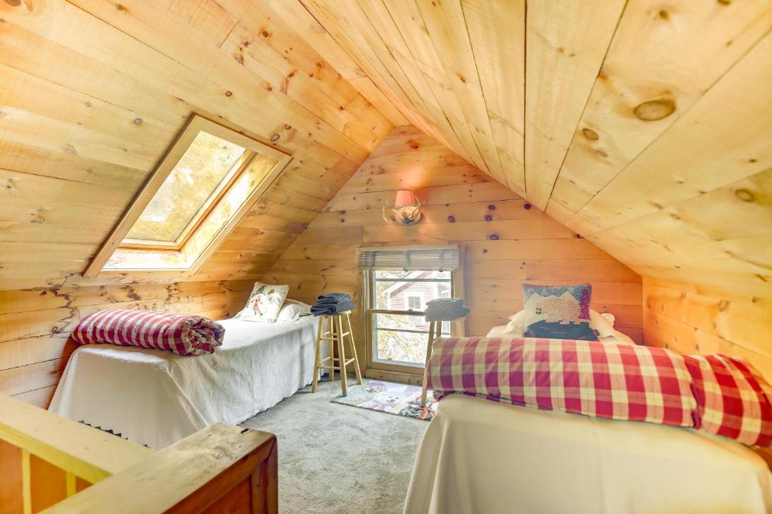 Photo of Bedroom in Warren
