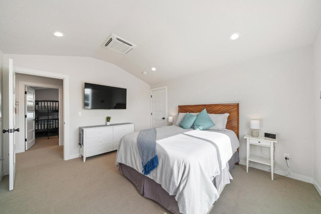 Photo of Bedroom in Manzanita