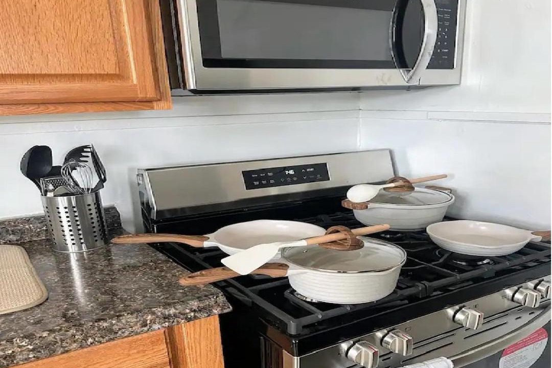 Photo of Kitchen in Seward Place