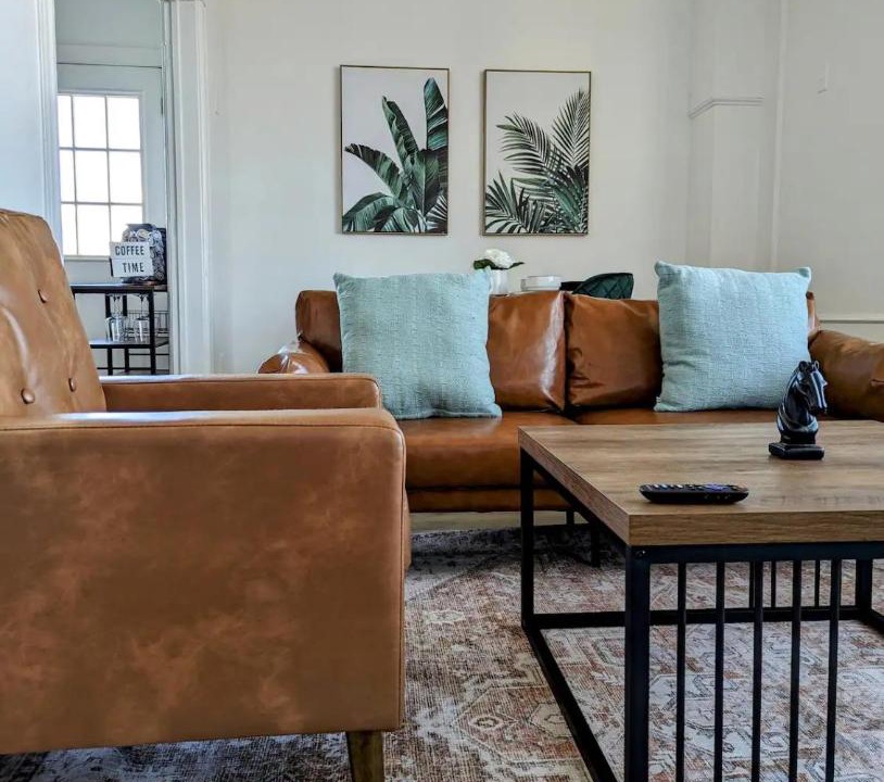 Photo of Livingroom in Seward Place