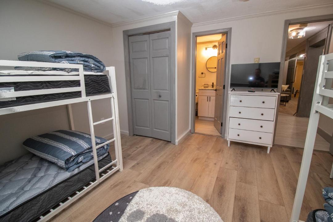 Photo of Bedroom in Snowshoe