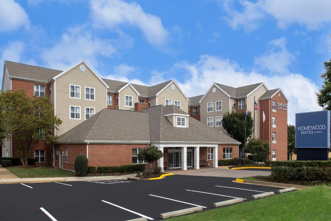 Photo of Buildings in Baileys Crossroads
