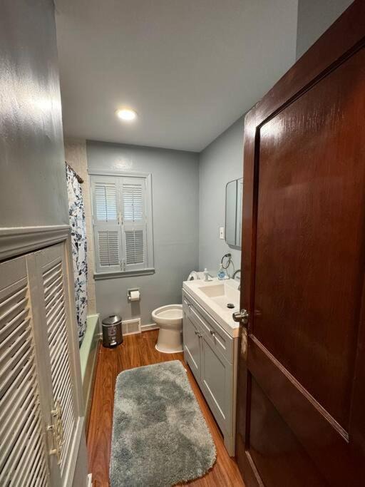 Photo of Bathroom in Niagara Falls