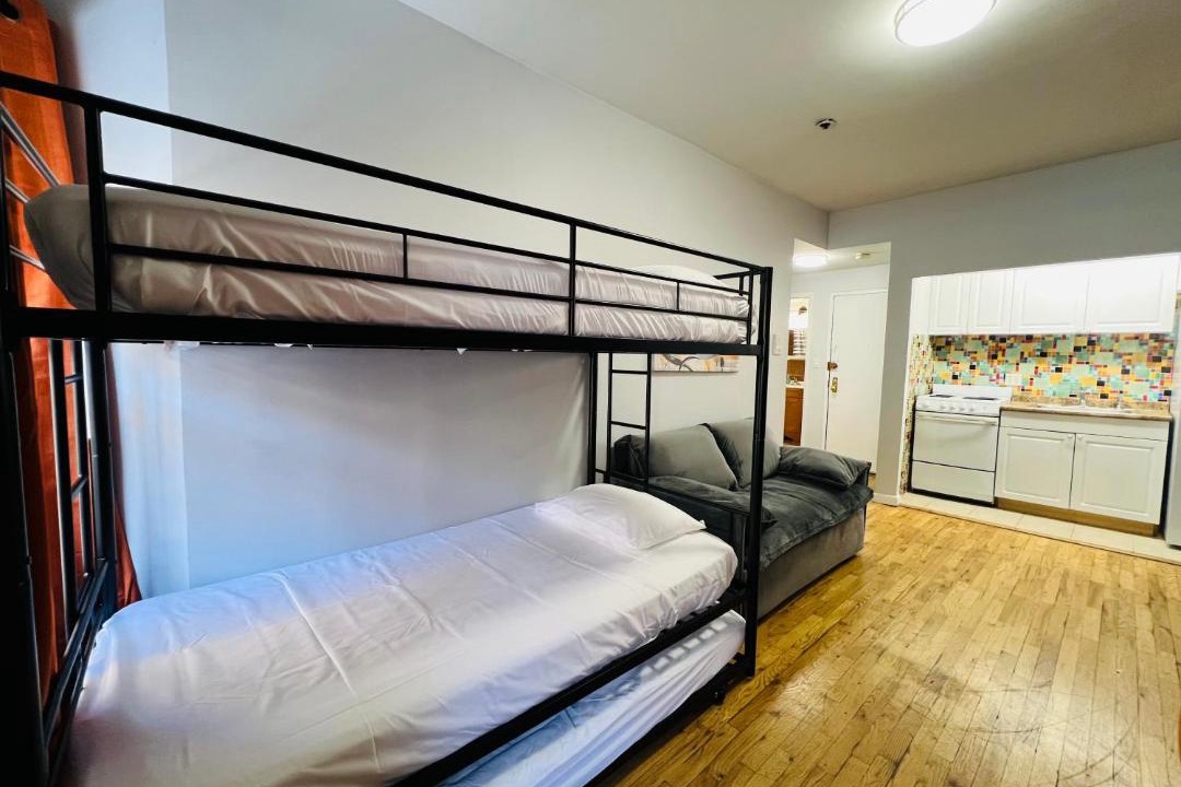Photo of Bedroom in Midtown