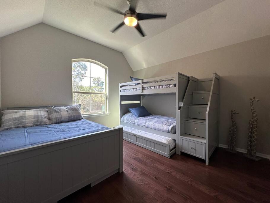 Photo of Bedroom in Tomball