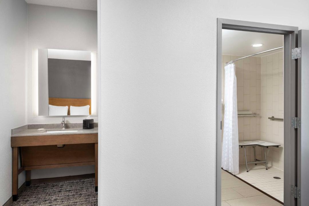 Photo of Bathroom in Chantilly