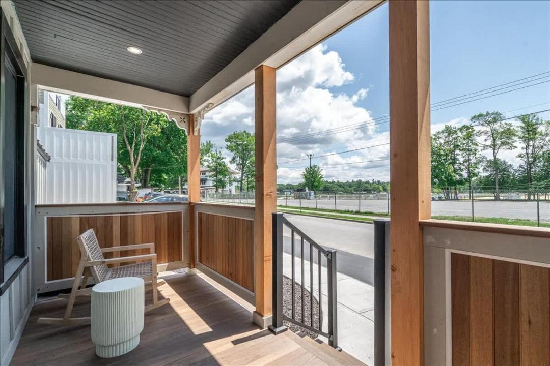 Photo of Patio Balcony in Saratoga Springs