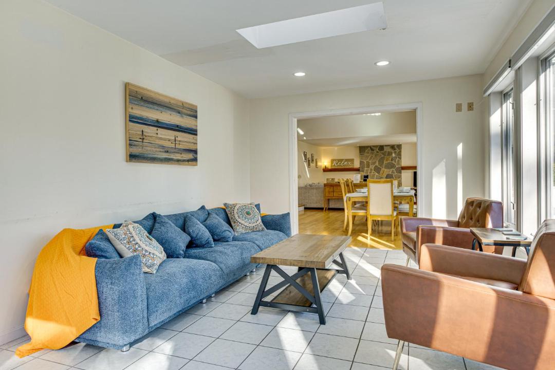 Photo of Livingroom in Gilford