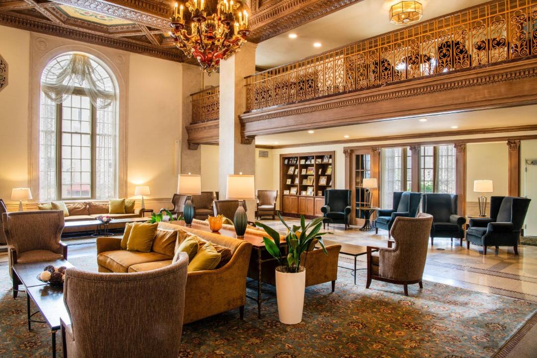 Photo of Livingroom in Downtown Syracuse