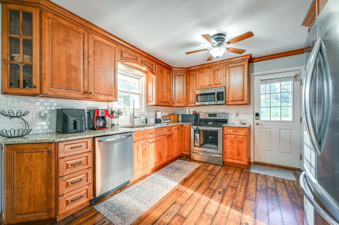 Photo of Kitchen in Halfway